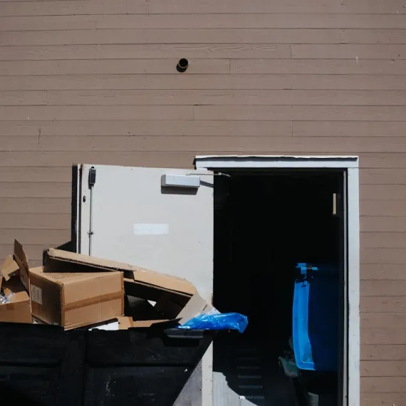 junk removal services bottom